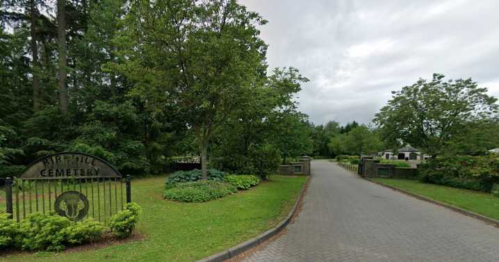 Indecency probe after man 'performs sex act in front of woman' in cemetery car park