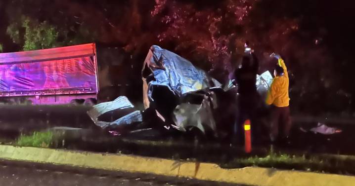 Aumenta a 16 la cifra de muertos por accidente en Mérida