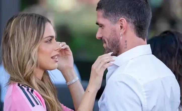 Tini Stoessel y Rodrigo De Paul ya tienen fecha de casamiento