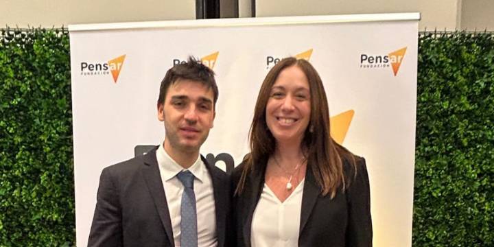 Vidal le empieza a dar forma al PRO rebelde y comenzó una recorrida para apoyar a los candidatos que compiten contra LLA