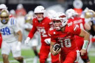 UNLV football's Colandrea wins league honor for second straight week