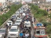 Karachi chokes under traffic gridlocks