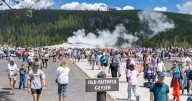 Visitors to Yellowstone slow to make overnight reservations