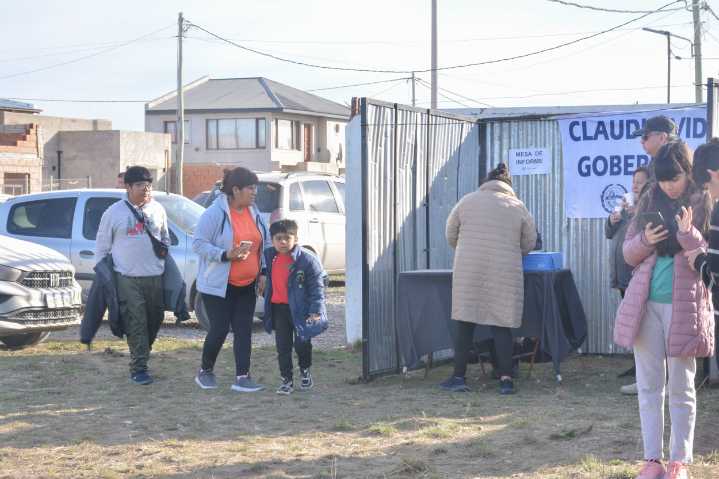 El Estado Provincial acercó salud, trámites y recreación al barrio Aires Argentinos