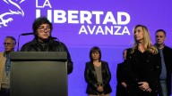 Milei bajó un cambio y demostró que quiere cambiar a tiempo, mientras que Kicillof busca maquillar su kirchnerismo