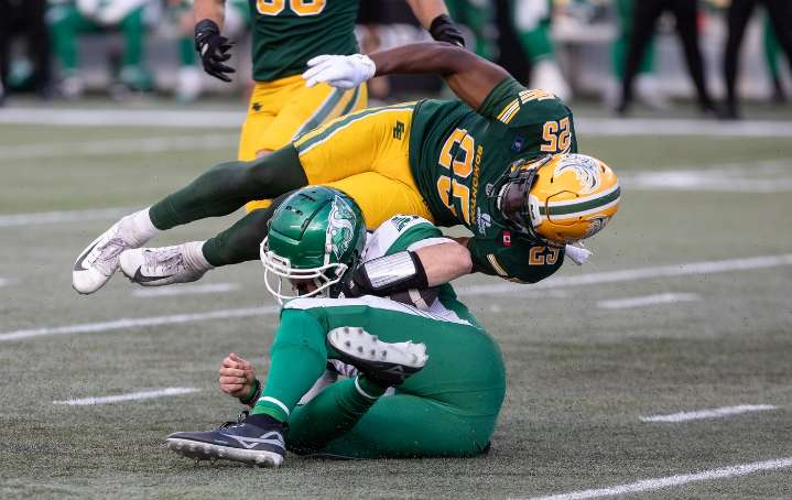 Emotional Elks keep playoff hopes alive with 27
