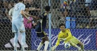 Ocampo, Cabrera lead Whitecaps to 2-0 win over Sporting KC