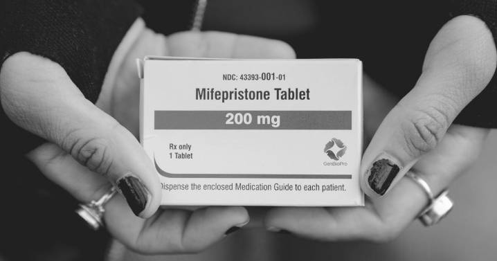 Texas’s Abortion Pill Bounty-Hunter Law, Explained