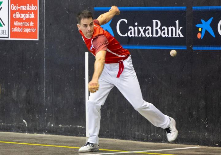 Darío y Eskiroz completan el torneo perfecto tras una final agónica