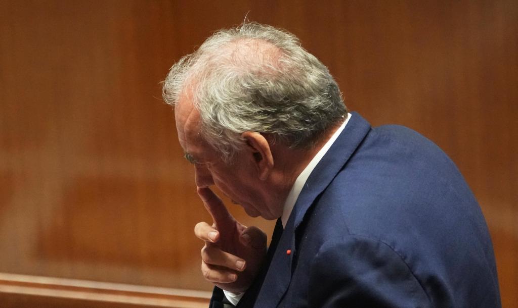 French government collapses in a confidence vote