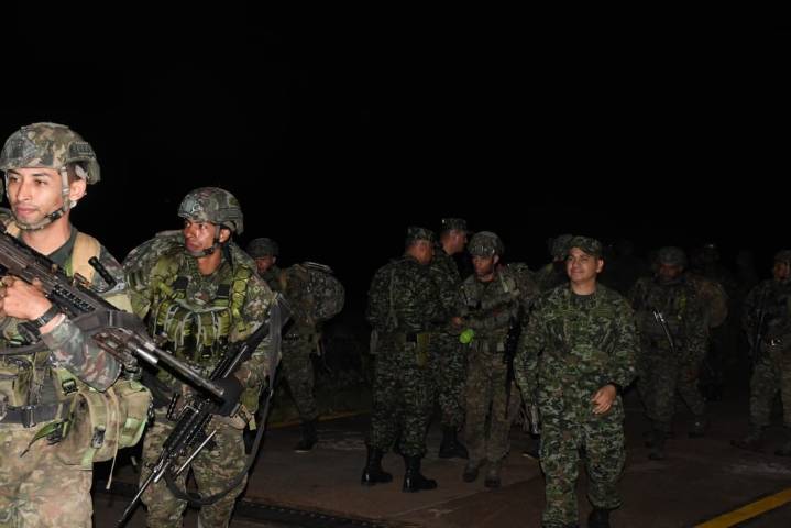¿Cómo frenar asonadas contra la Fuerza Pública?