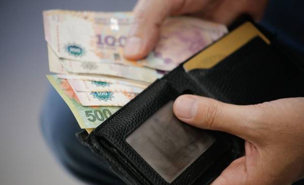 Sin el ajuste Macri-Milei, el salario mínimo sería hoy mucho más que el doble