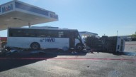 Imputan por homicidio a chofer de camión de personal que provocó accidente en Ciénega de Flores