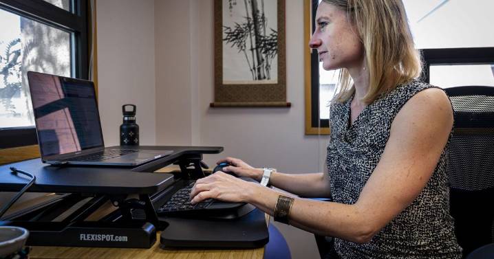 UNM social scientist joins $152 million project to build transparent AI models for science