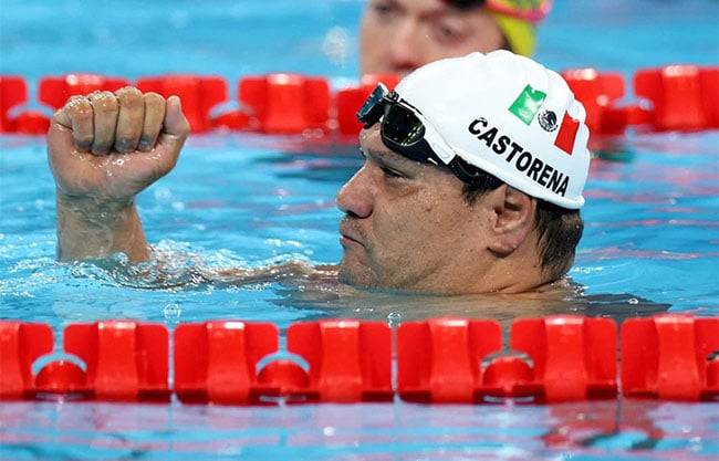Mexicano Arnulfo Castorena gana Oro en el Mundial de Paranatación Singapur 2025