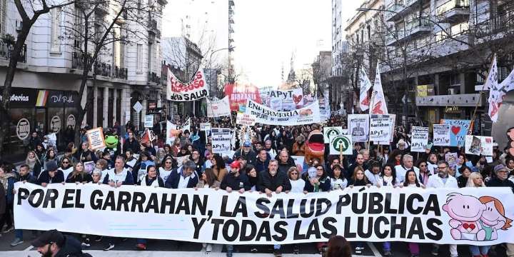 Qué medida de alto impacto preparan los sindicatos, con el aval de la CGT, para rechazar el veto de Milei a dos leyes clave