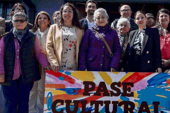 Ministra de las Culturas encabeza operativos de activación de Pase Cultural en Linares y Talca