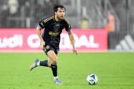 Deadspin | Philadelphia claims Supporter's Shield destiny control with 6-0 rout of D.C. United