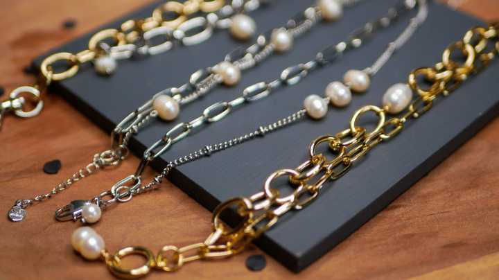 Organize Your Jewelry With A Rustic DIY You Can Start In Your Backyard