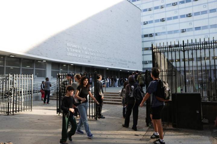 A rush to use school choice, Al Jazeera in bed with Hamas and other commentary
