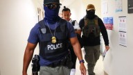 Cientos de trabajadores arrestados durante una redada en una planta de Hyundai en Georgia