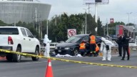Conductor Arrolla a Dos Trabajadores en Querétaro; Uno Pierde la Vida