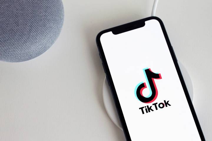 Trump signals TikTok deal as US operations hinge on agreement