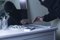 Roban en vivienda del Centro