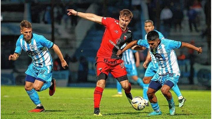 Por qué Facundo Castro perdería su lugar como titular en Colón