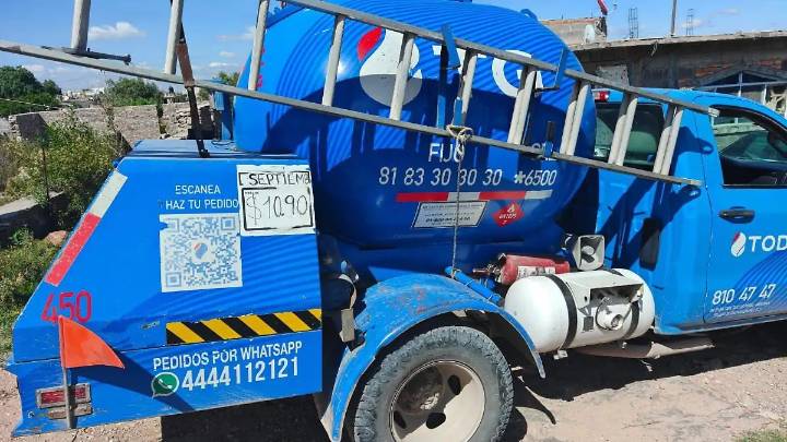 Evitan posible fuga de gas; el vehículo quedó resguardado