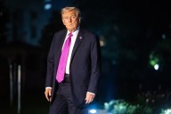 La aprobación de Trump entre los votantes latinos cae al 37% en una nueva encuesta