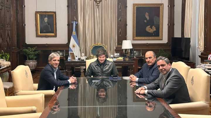 El Gobierno volvió a conformar el Ministerio del Interior para entablar el diálogo con las provincias