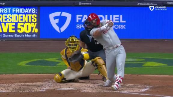 Isaac Collins hits 3-run HR, Jose Quintana pitches into 7th as Brewers beat Phillies 6