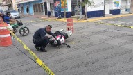 Motociclista se rompió el brazo al sufrir grave accidente en Xalisco
