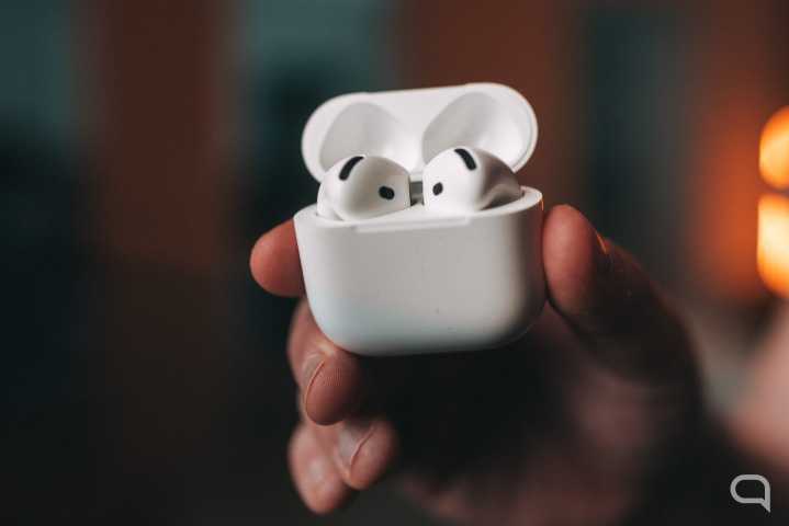 Comprar los últimos AirPods ya no tiene sentido: Apple ha rebajado los del año pasado y ahora son una ganga