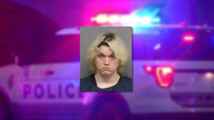 LPD: Employee sexually assaulted teen living at Lincoln clinic's residential facility