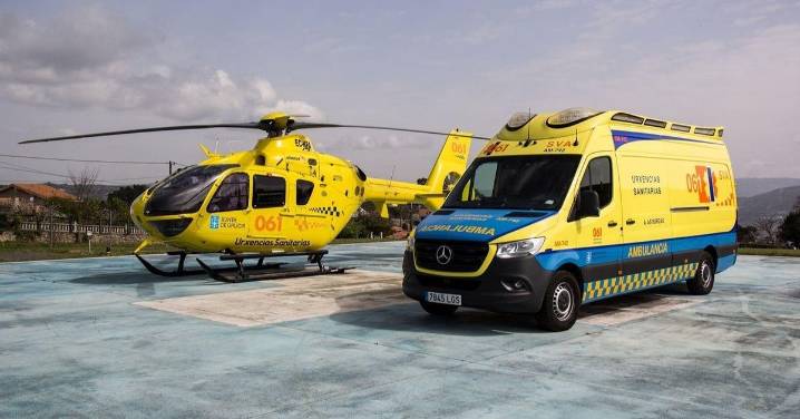 Trasladada en helicóptero al CHUO una vecina de Calvos de Randín tras quedar atrapada en su vehículo