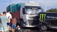 Choque en el Puente Belgrano: el camionero se abstuvo a declarar y su abogado pidió la libertad