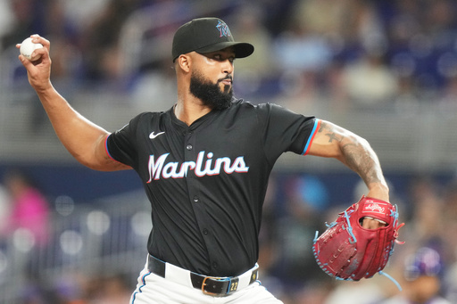 Alcántara domina a Mets tras inicio incierto, Norby batea jonrón y Marlins vencen 6