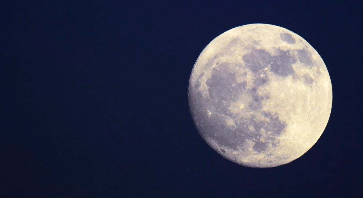 Superluna y hasta un cometa: octubre promete un espectáculo en el cielo de Mendoza