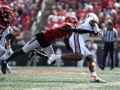 Short-handed BGSU football falls at Louisville 40