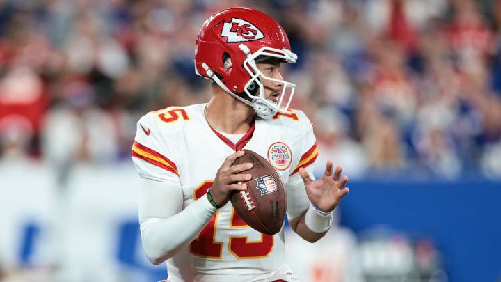 Highlights: Chiefs chip away to earn 22