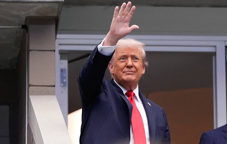 Trump denies declaring ‘war’ on Chicago after ‘Chipocalypse Now’ post
