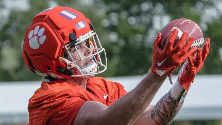 Will Ian Schieffelin play in Clemson football's game vs Troy in Week 2?