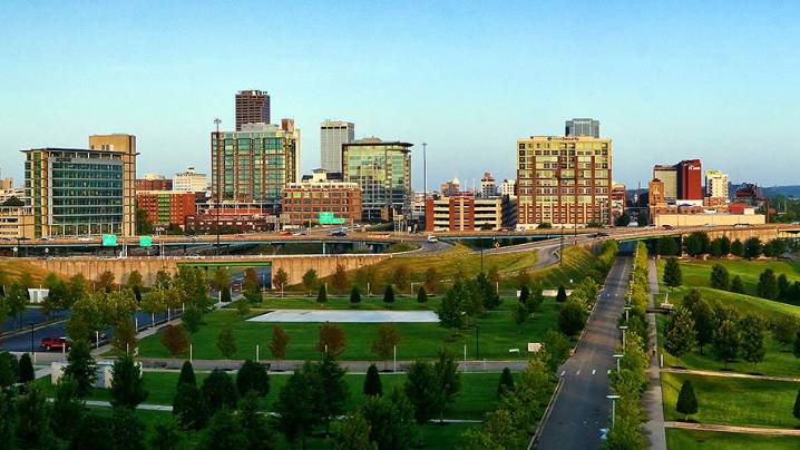 Little Rock mayor, officials tout job growth in region