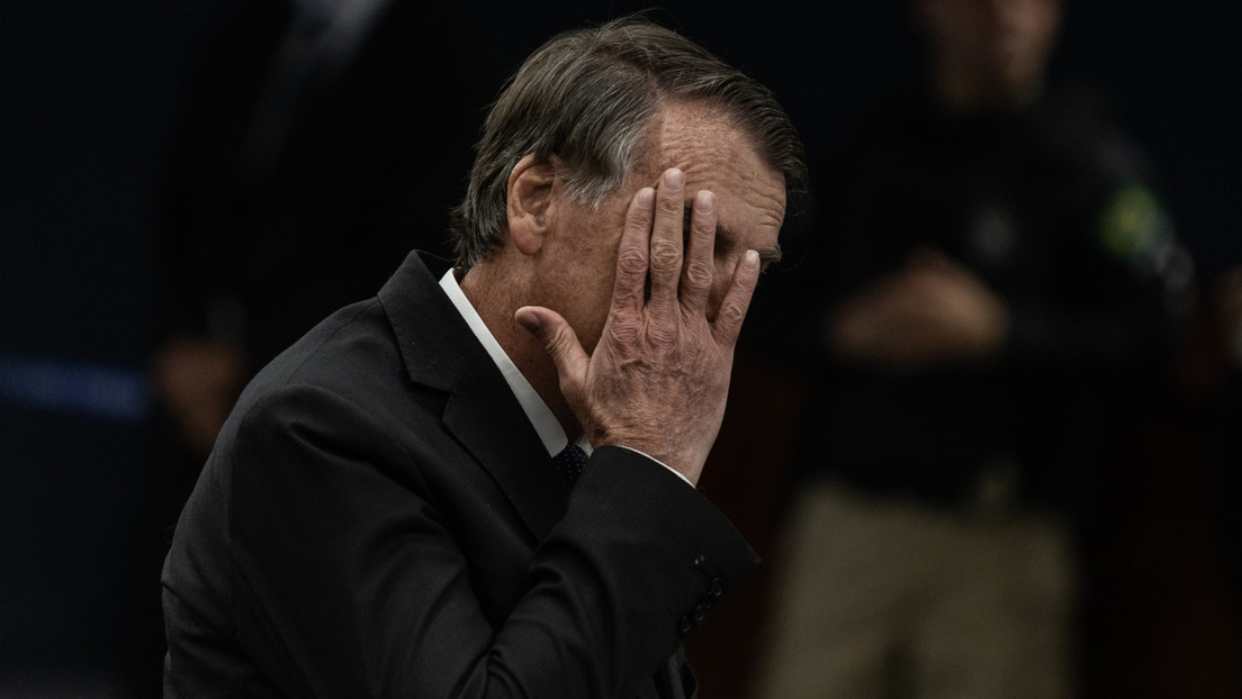 Supremo de Brasil condena a Bolsonaro a 27 años y tres meses de prisión