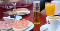 El precio del desayuno en España crece un 8 % en el último año