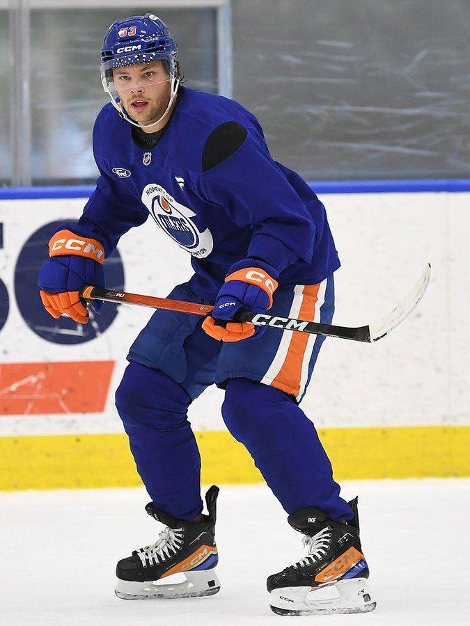 Edmonton Oilers hockey boss calls for more internal improvement this year