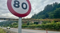 Muere un hombre y un menor resulta herido en un accidente de tráfico en Langreo
