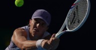 Swiatek wins 400th career match, advances to China Open fourth round